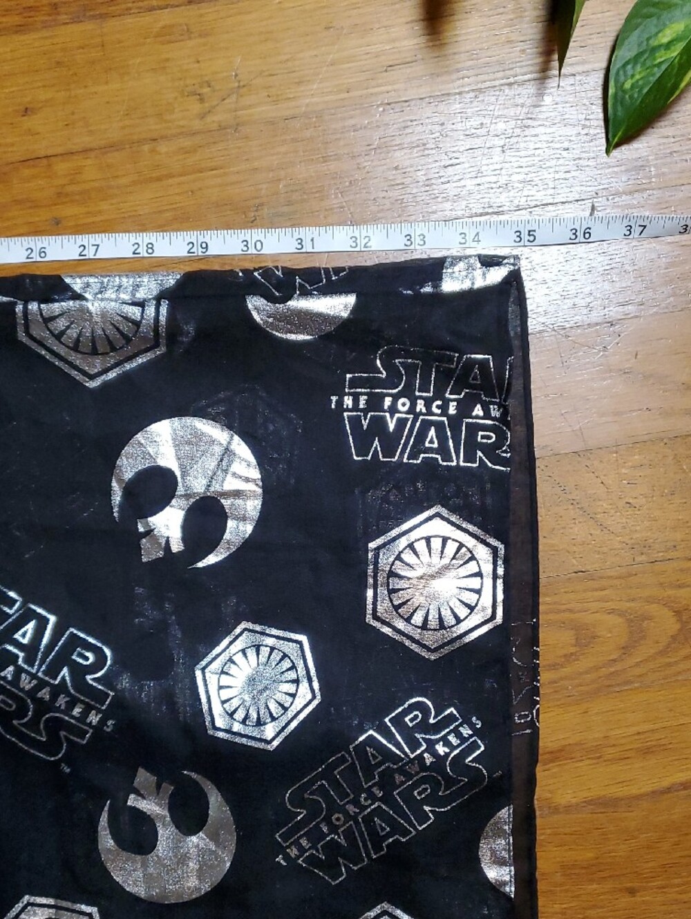 Star Wars The Force Awakens Foil Print Infinity Scarf - Picture 3 of 7